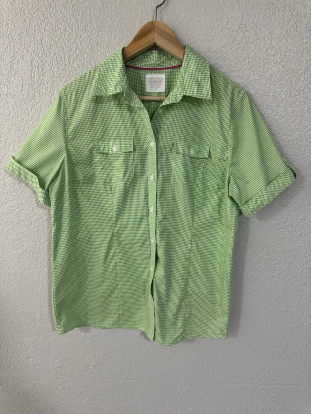 LL Bean Button Down Shirt Womens M Green Gingham Plaid Short Sleeve Cotton